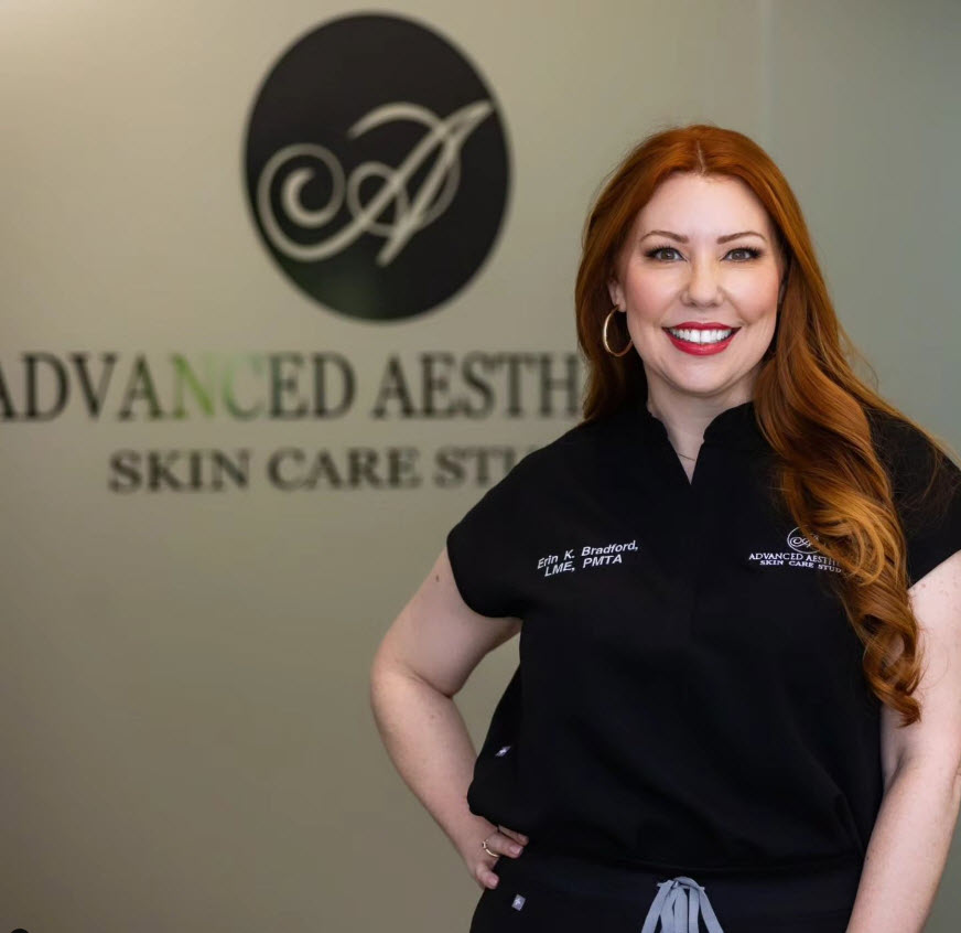 Medical aesthetician video review of ILUMIPEN